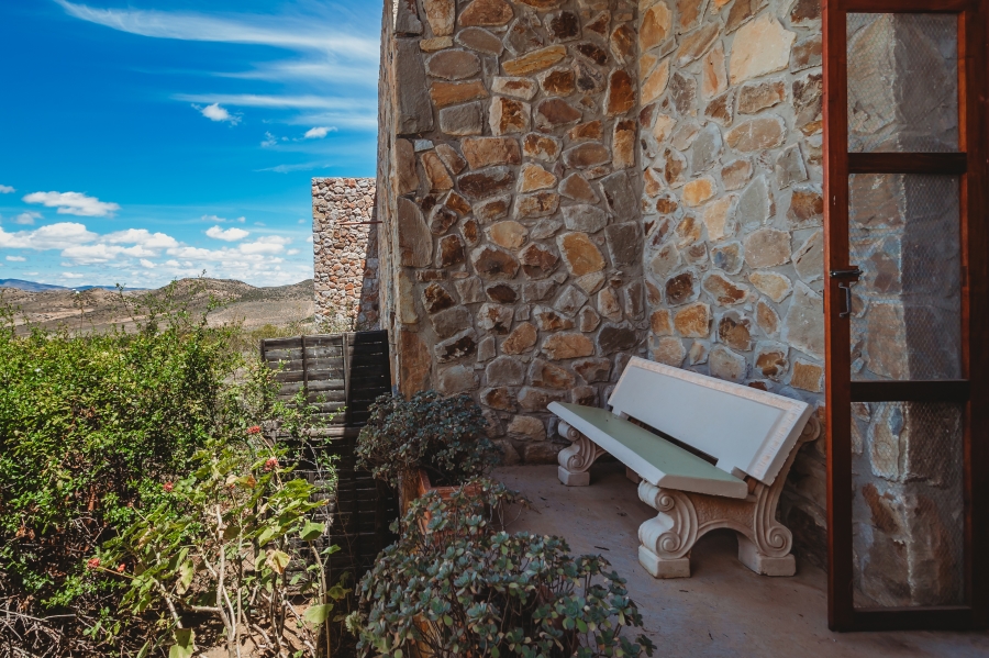 5 Bedroom Property for Sale in De Rust Western Cape